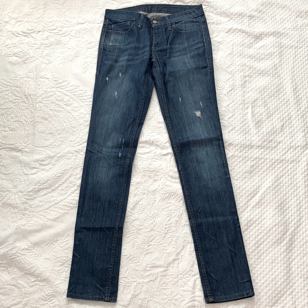 William Rast Mid rise Skinny Jean - Size 27